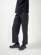 PLEATED PANTS | BLACK