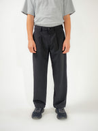 PLEATED PANTS | BLACK