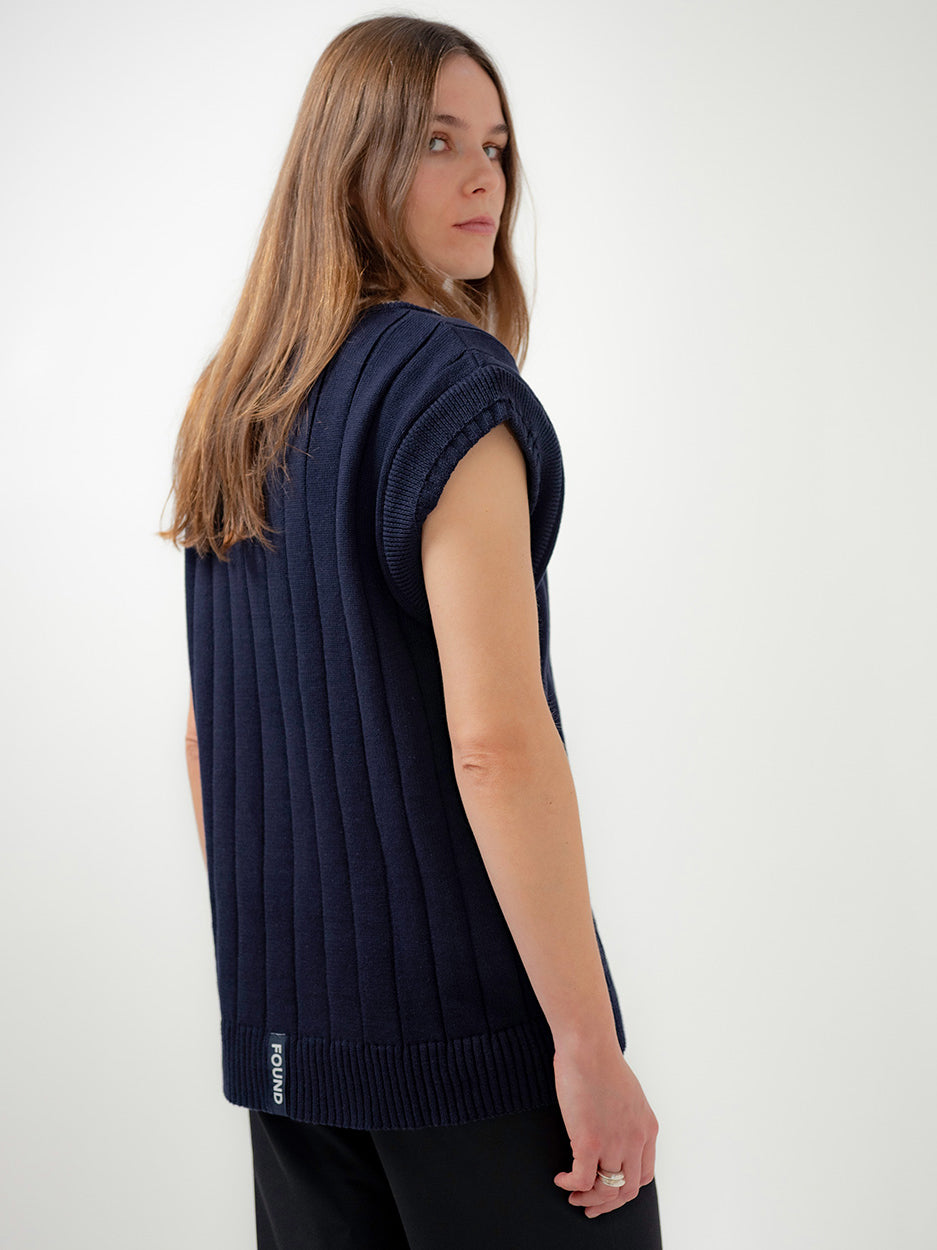 Found Golf | The Shiz Vest