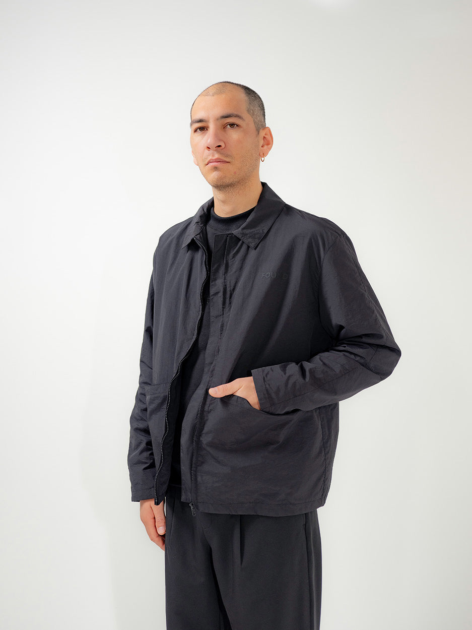 COLLARED WINDCHEATER