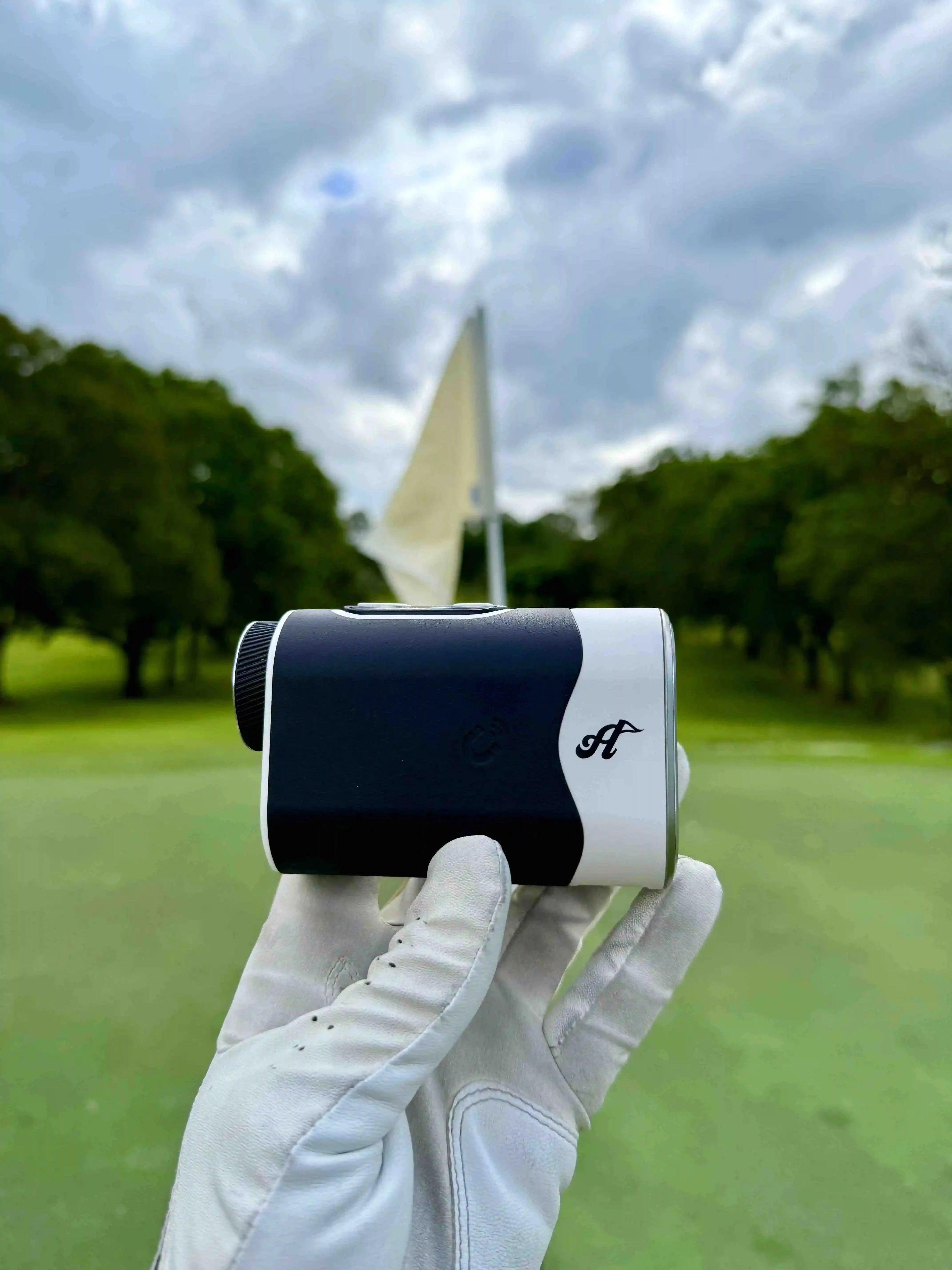 Aced Golf Range Finder