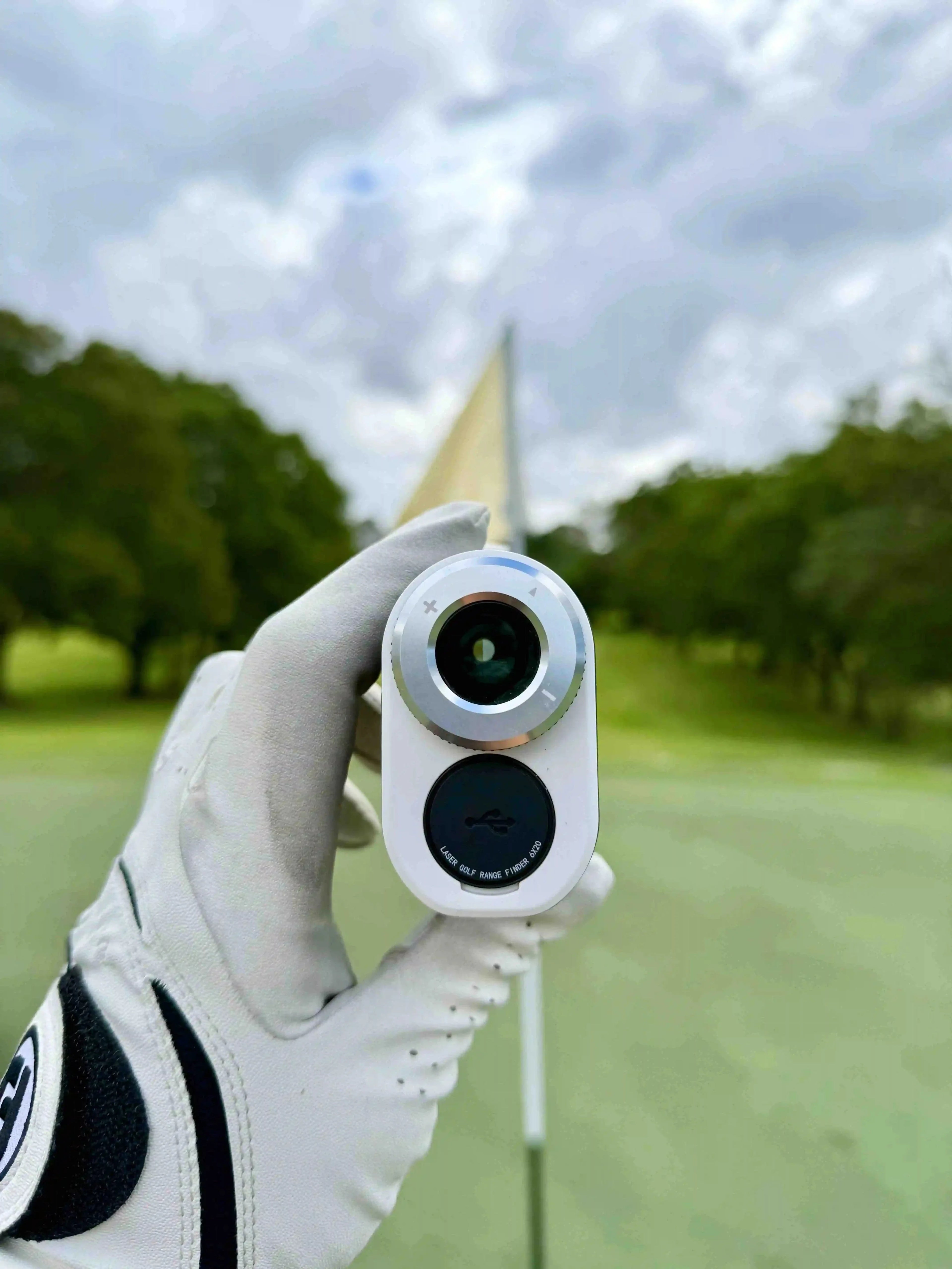 Aced Golf Range Finder
