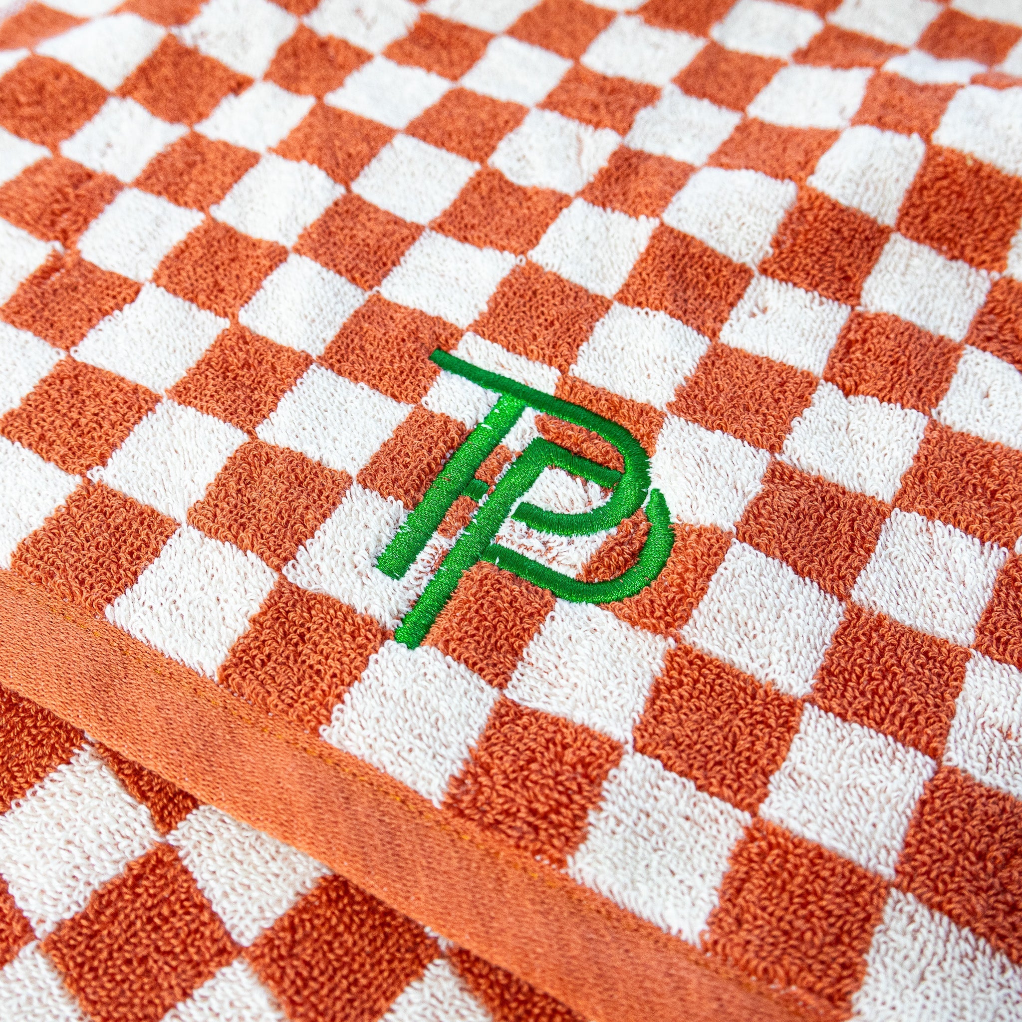 Checkered Towel - Clay - Three Putt Par